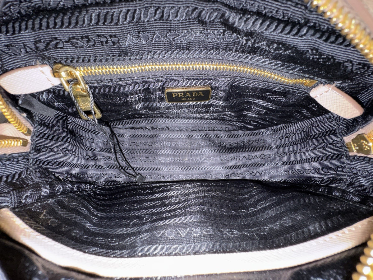 Prada Bandoliera Chain Bag Saffiano Leder Cipria Rosa Puder Umhängetasche 1BH149