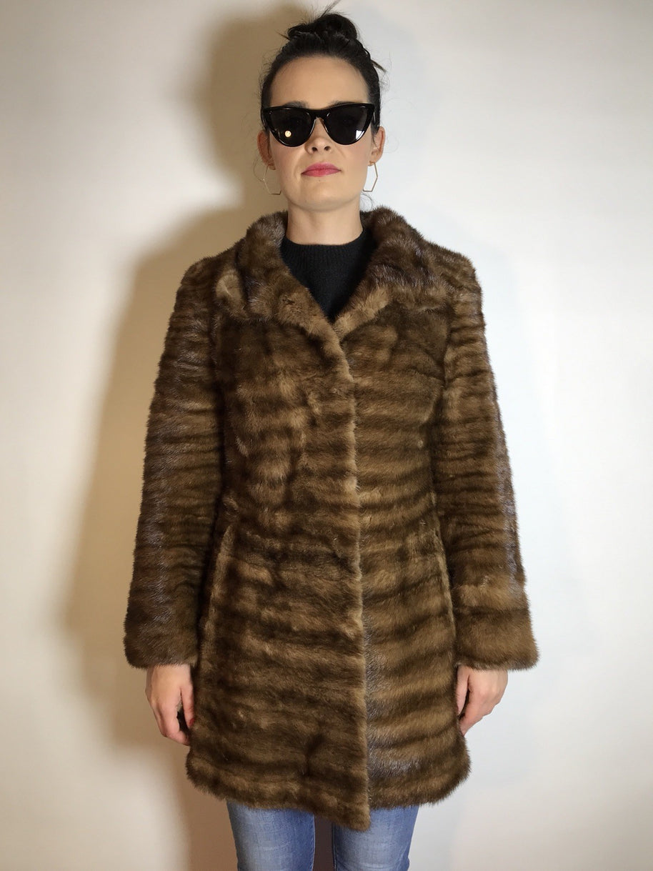 Lange Nerzjacke naturbraun Querschnitt, Exklusiv vom Kürschner Gr. 34/36 Damen
