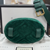 Gucci GG Marmont Gürteltasche Bumbag Samt Grün/Gold 476434