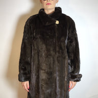 Schöne lange Nerzjacke, 3/4 Nerzmantel dunkelbraun vom Kürschner Gr. 38/40 Damen