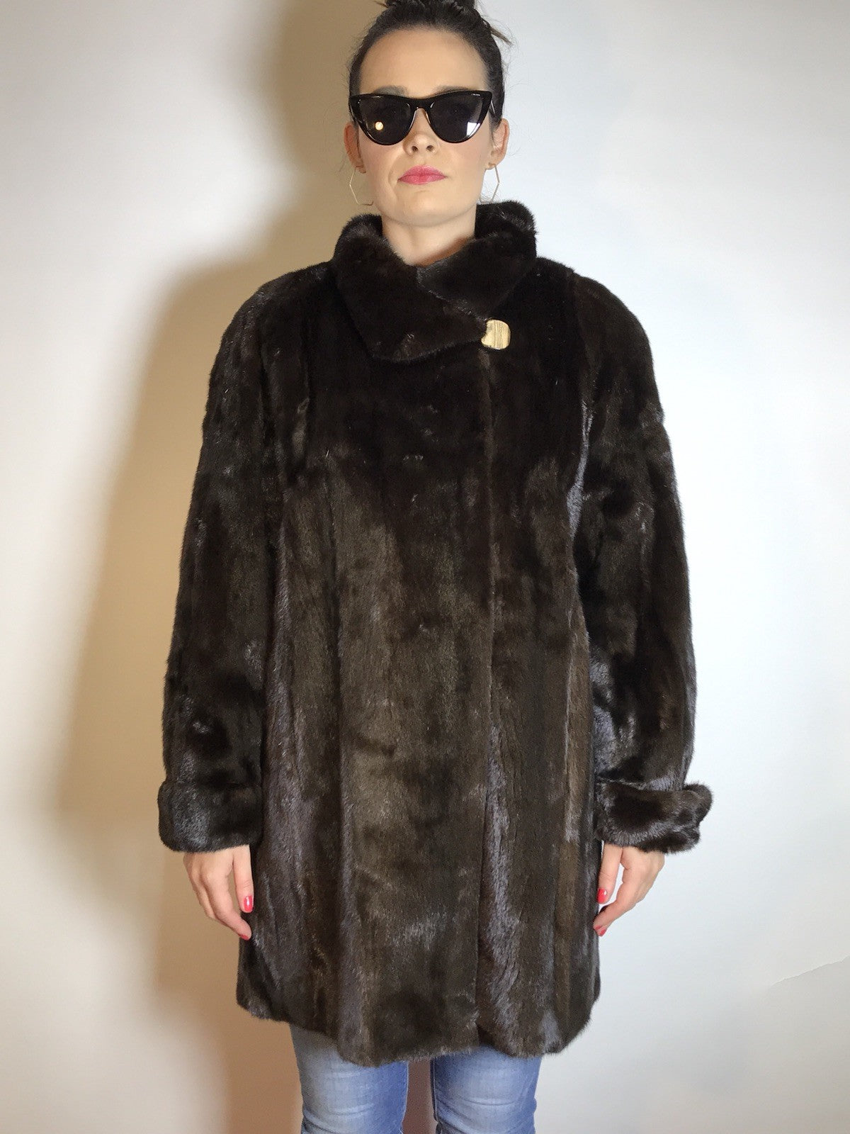 Schöne lange Nerzjacke, 3/4 Nerzmantel dunkelbraun vom Kürschner Gr. 38/40 Damen