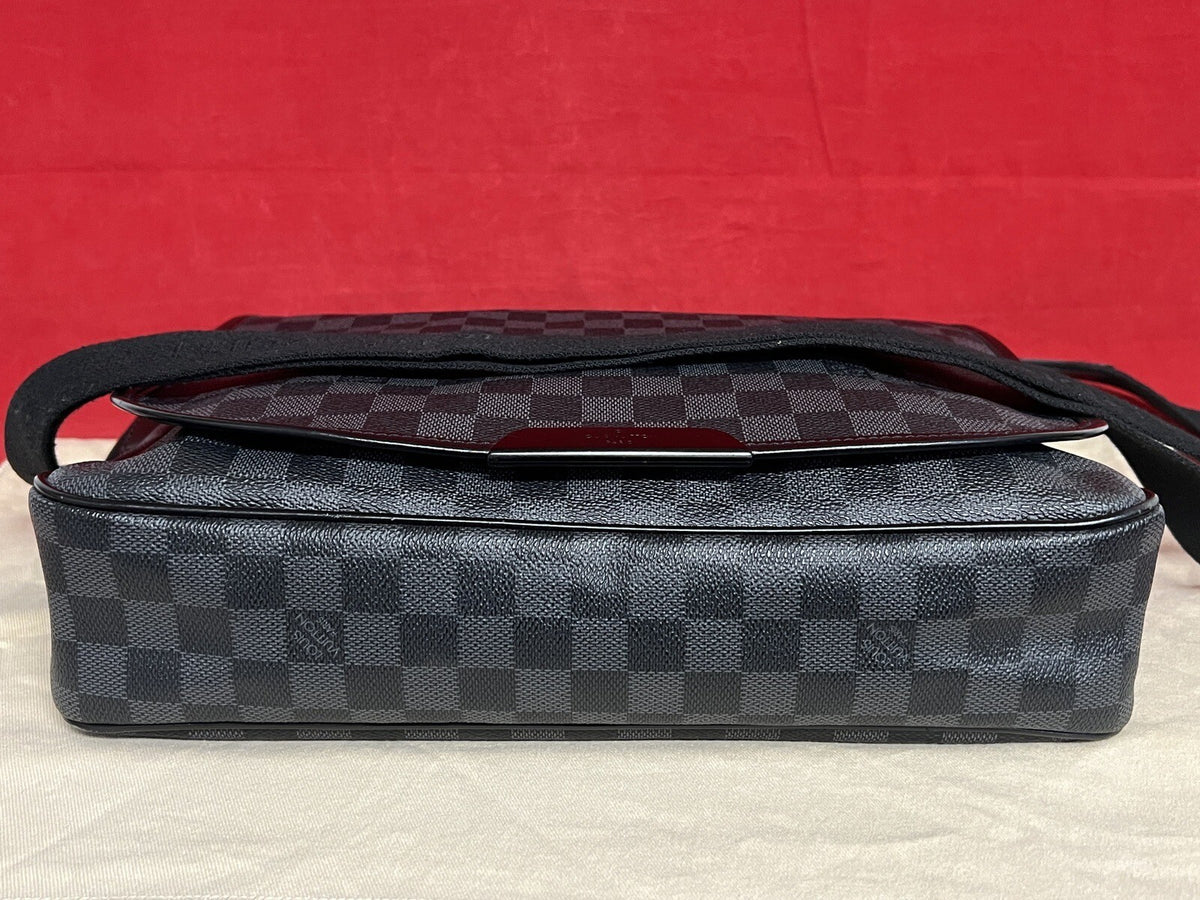 Louis Vuitton Daniel MM Messenger Bag Damier Ebene Herren Umhängetasche 2010