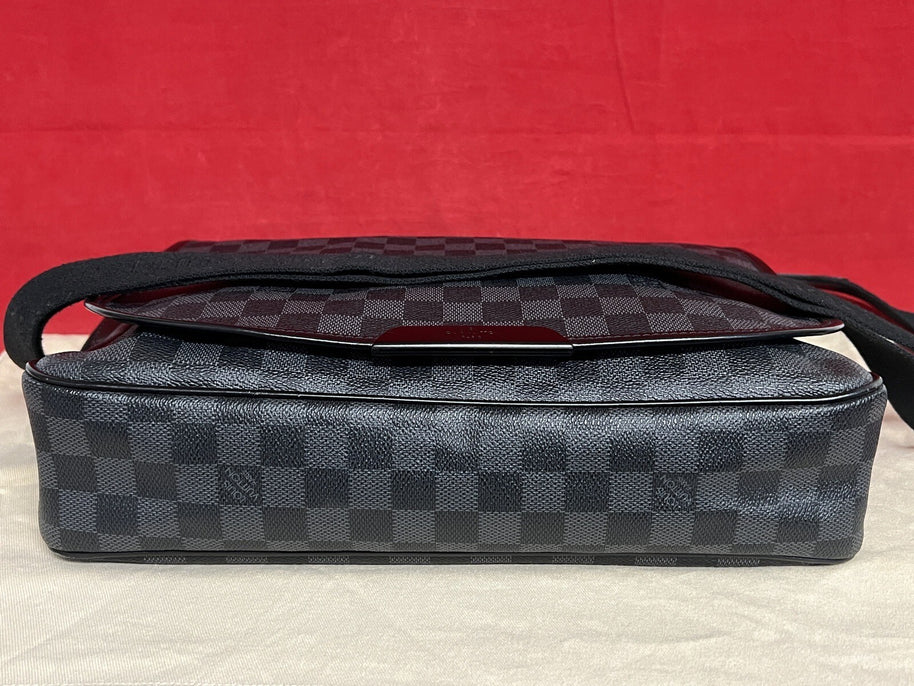 Louis Vuitton Daniel MM Messenger Bag Damier Ebene Herren Umhängetasche 2010
