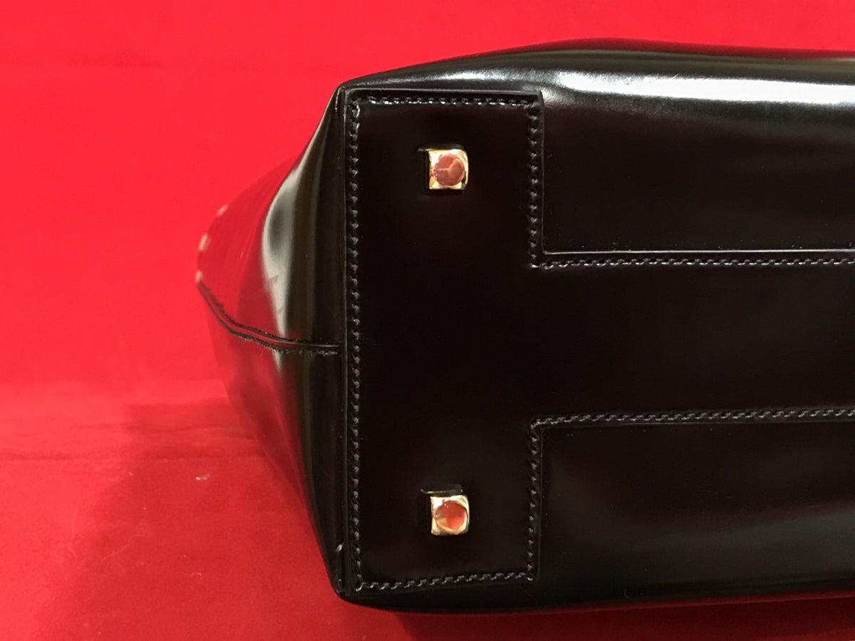 Große Salvatore Ferragamo Damen Handtasche schwarz