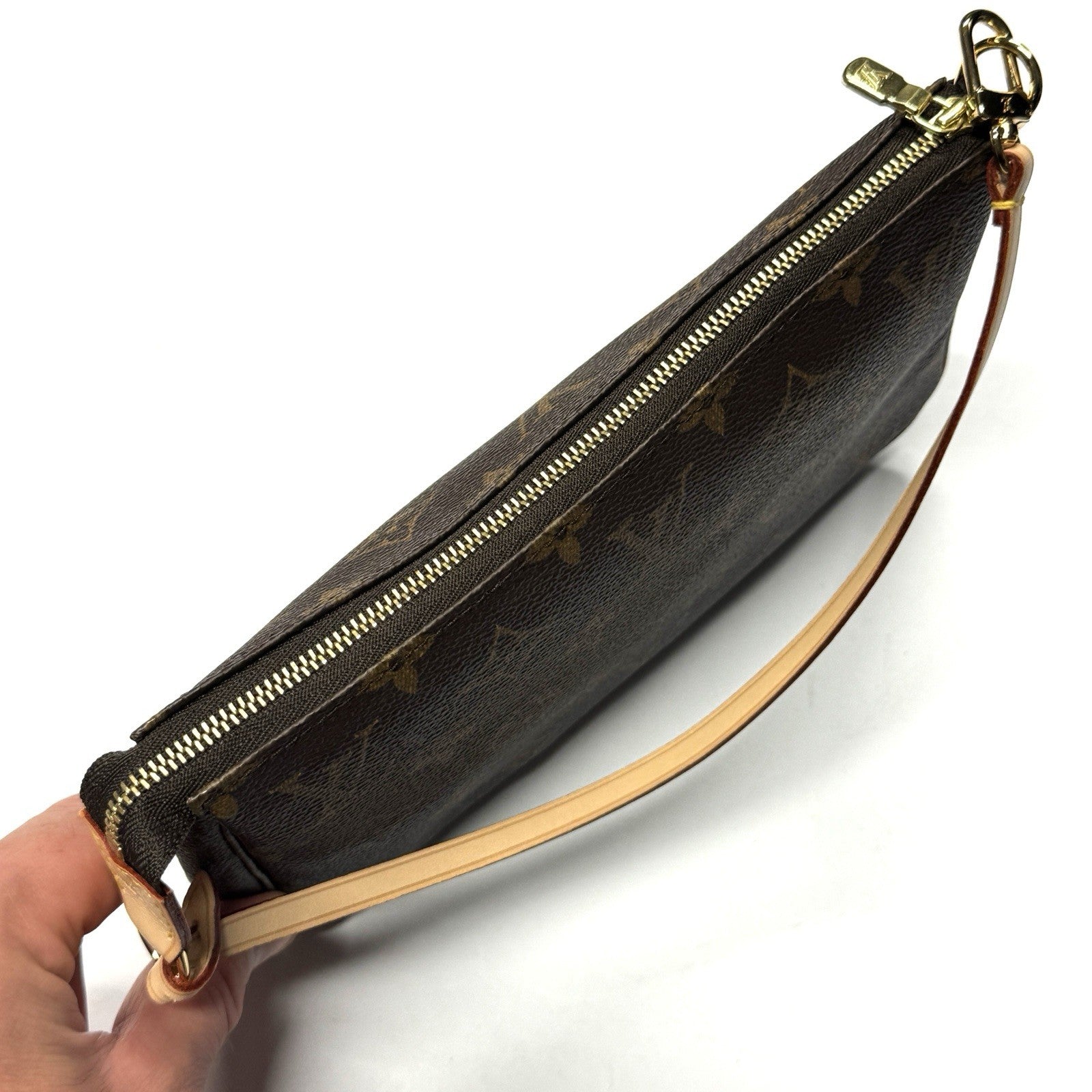 Louis Vuitton Pochette Accessoires Monogram Canvas Täschchen Clutch TOP Zustand