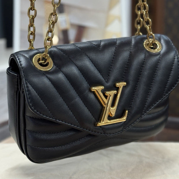Louis Vuitton New Wave Chain PM Umhängetasche Leder Schwarz Gold M20687