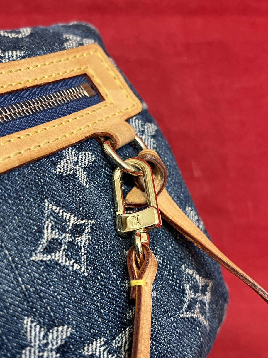 Louis Vuitton Pochette Accessoires Denim/Jeans Clutch Monogram 2006