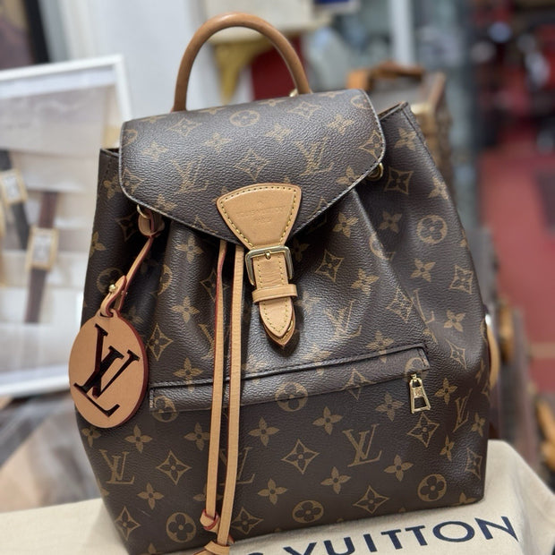 Louis Vuitton M45501 Montsouris PM Rucksack Monogram Canvas