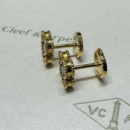 Van Cleef & Arpels Ohrstecker Sweet Alhambra 18 Karat Gelbgold Onyx VCARA44900