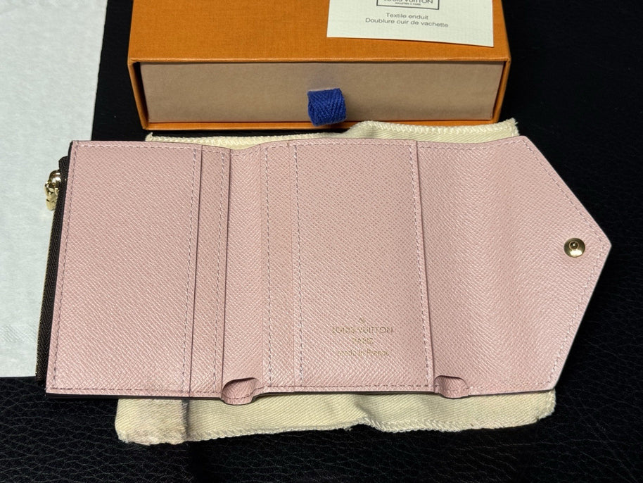 Louis Vuitton Zoé Geldbörse Portemonnaie Monogram & Rose Ballerine wie NEU