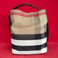 Burberry Ashby Tote Bag Herz Hobo Umhängetasche Heart Limited Edition