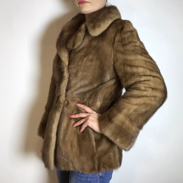 Moderne Nerzjacke hellbraun Sonderanfertigung vom Kürschner Gr. 34/36 Damen