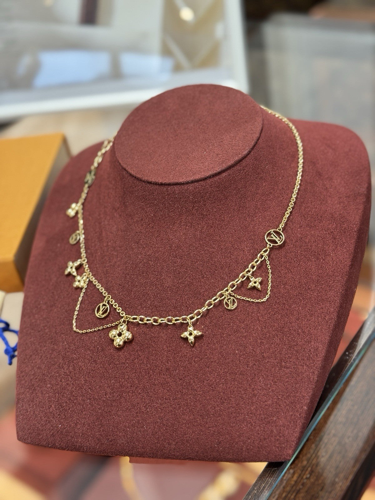 Louis Vuitton M64855 Blooming Supple Collier Halskette Gold