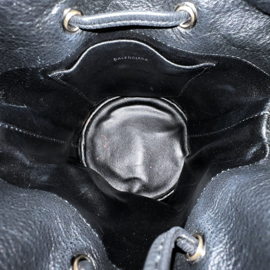 Balenciaga WheelXS Bucket Bag kleine Umhängetasche Leder Schwarz