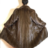 Wunderschöner langer Nerzmantel Original SAGA MINK Nerz braun Gr. 38/40 Damen
