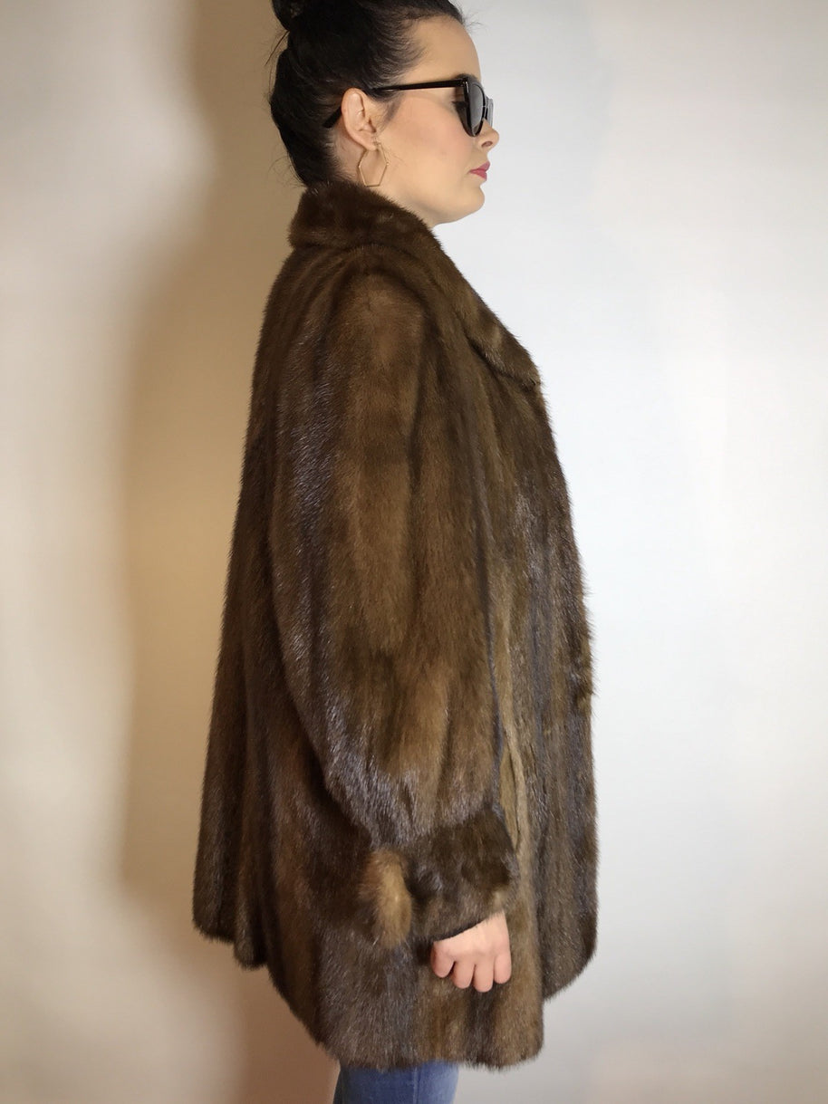 Schöne lange Nerzjacke naturbraun, Exklusiv vom Kürschner Gr. 36/38 Damen
