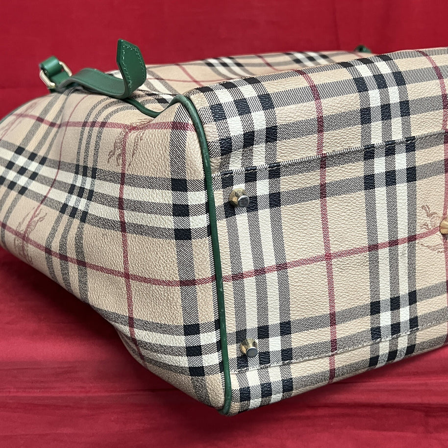 Große Burberry Shopper Damen Schultertasche Leder Beige & Grün Nova Check