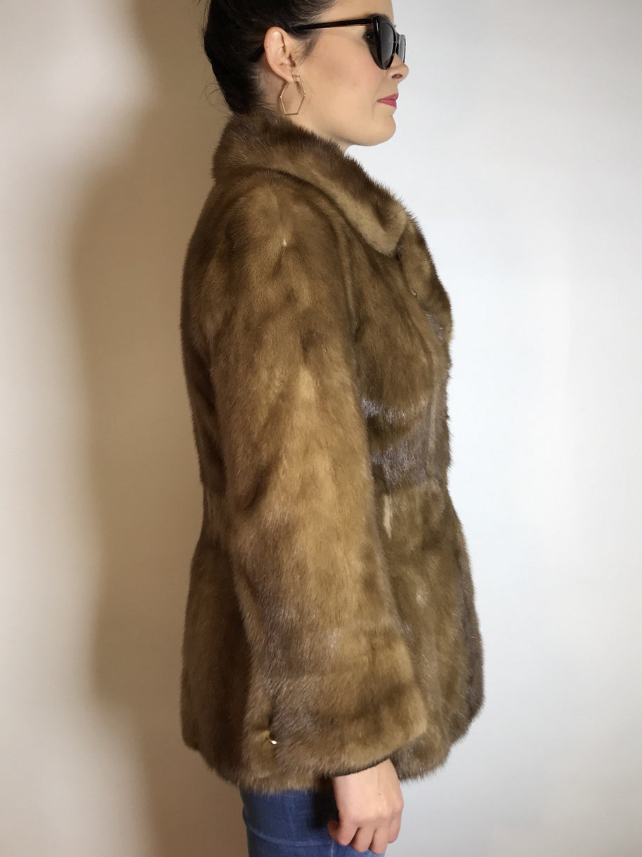 Moderne Nerzjacke hellbraun Sonderanfertigung vom Kürschner Gr. 34/36 Damen