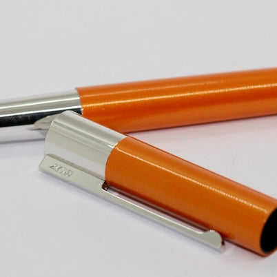 LAMY Füllfederhalter Scala Infinite Orange Limited Edition Fountain Pen Gold NEU