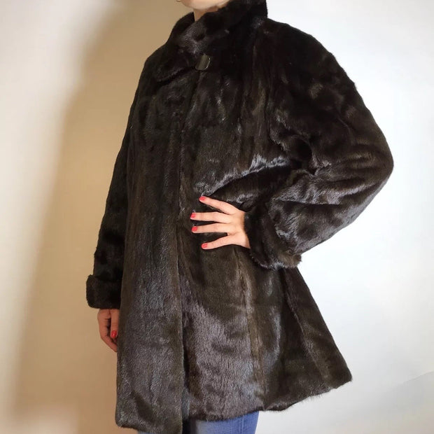Schöne lange Nerzjacke, 3/4 Nerzmantel dunkelbraun vom Kürschner Gr. 38/40 Damen