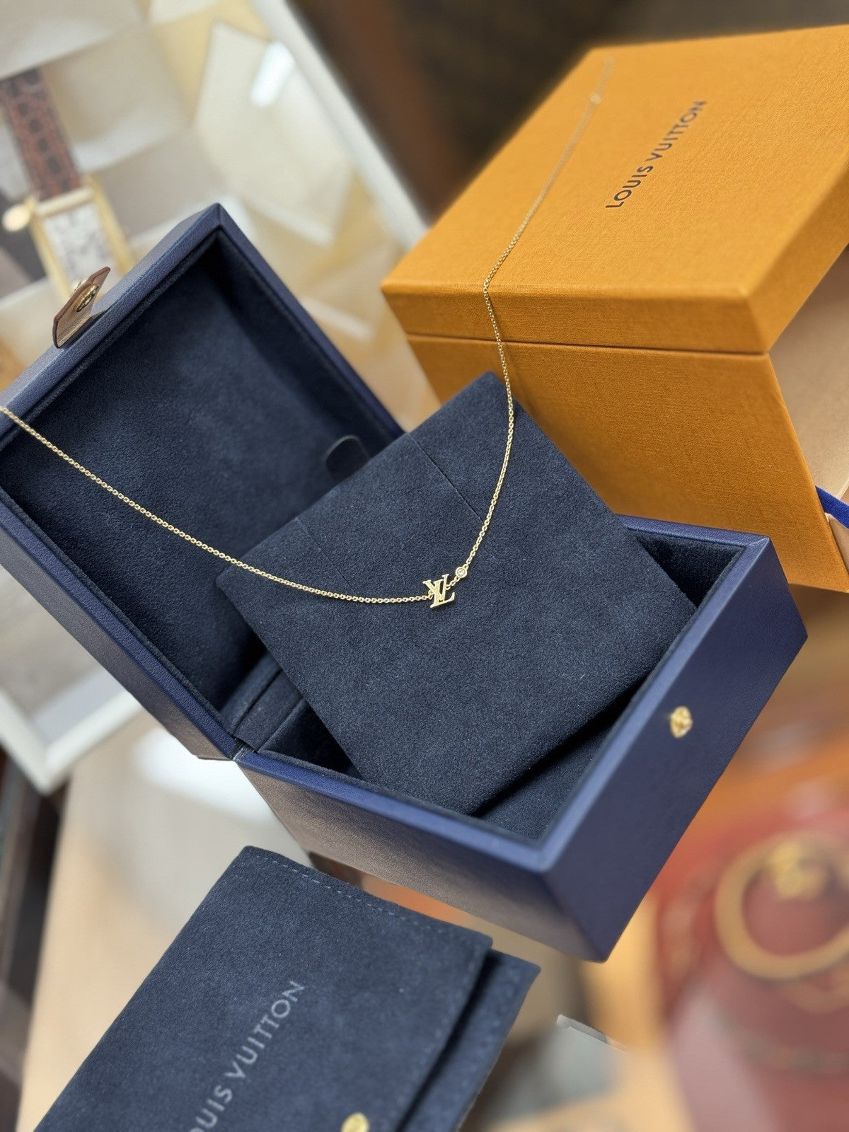 Louis Vuitton Idylle Blossom LV Halskette, Collier 18 Karat Gelbgold und Diamant