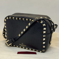 Valentino Garavani Rockstud Camera Bag kleine Umhängetasche Schwarz Leder