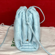 Bottega Veneta Teen Pouch Pale Blue Babyblau Damen Umhängetasche 2023