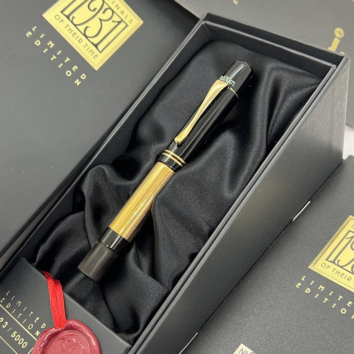Pelikan 1931 LE 18K Gold 111 Kolben Füller 18K B Nib Limitiert 5000