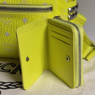 MCM Stark Rucksack + Portemonnaie Visetos Neon Gelb