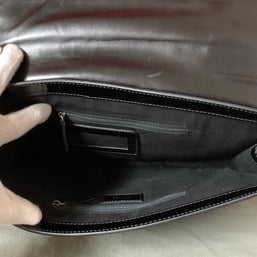 Pollini Made In Italy Damen Abendtäschchen Clutch Schwarz Lack Leder Handtasche