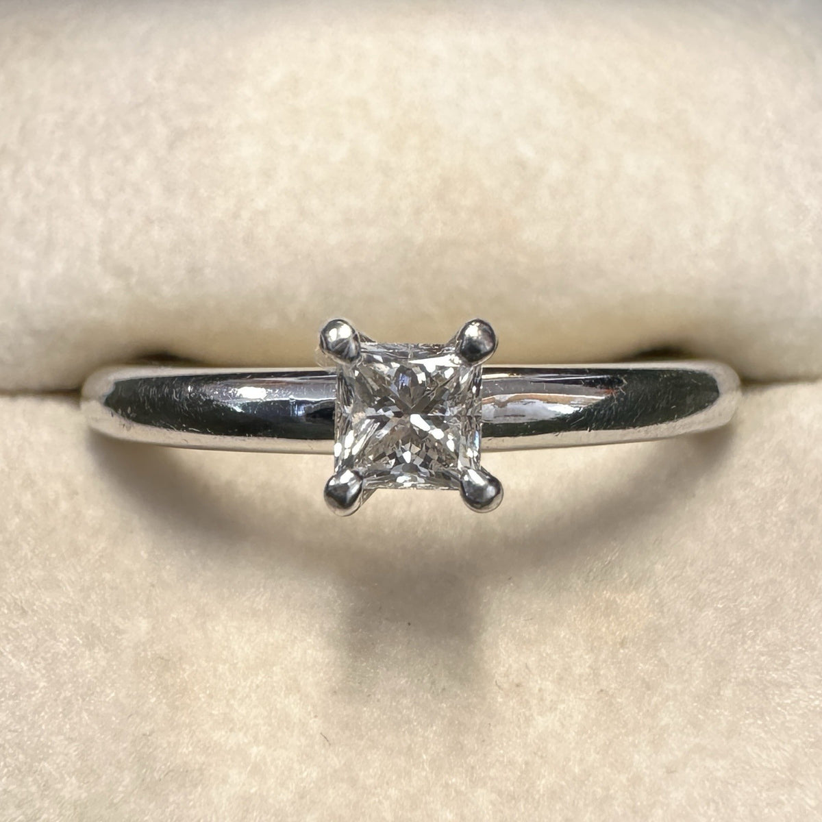 Wempe Verlobungsring One 18k Weißgold 1 Diamant Princess-Schliff 0,30 CT Gr. 54