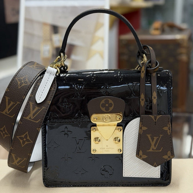 Louis Vuitton Spring Street Umhängetasche Schwarz Gold Vernis & Epi Leder M90375