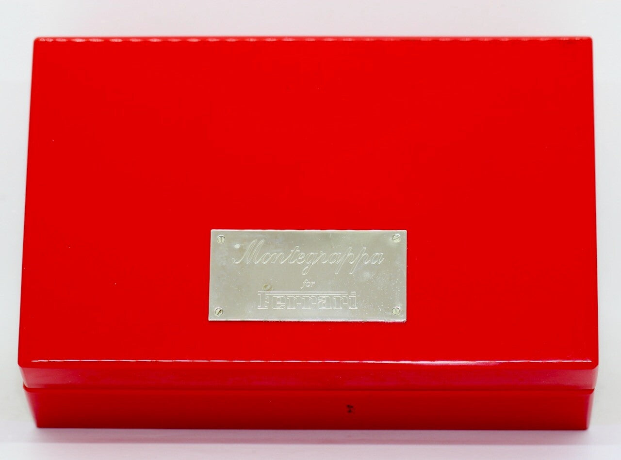 Montegrappa for Ferrari FB Annual Edition Fountain Pen Limited in Racing Red NEU