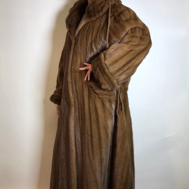 Wunderschöner langer Nerzmantel braun SAGA MINK by ROLF SCHULTE Gr. 42/44 Damen