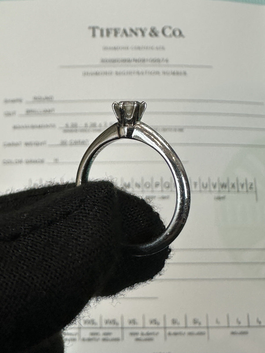 Tiffany & Co. Verlobungsring Platin 950-Gr.52 - Box & Zertifikat 0,30 CT - VVS1