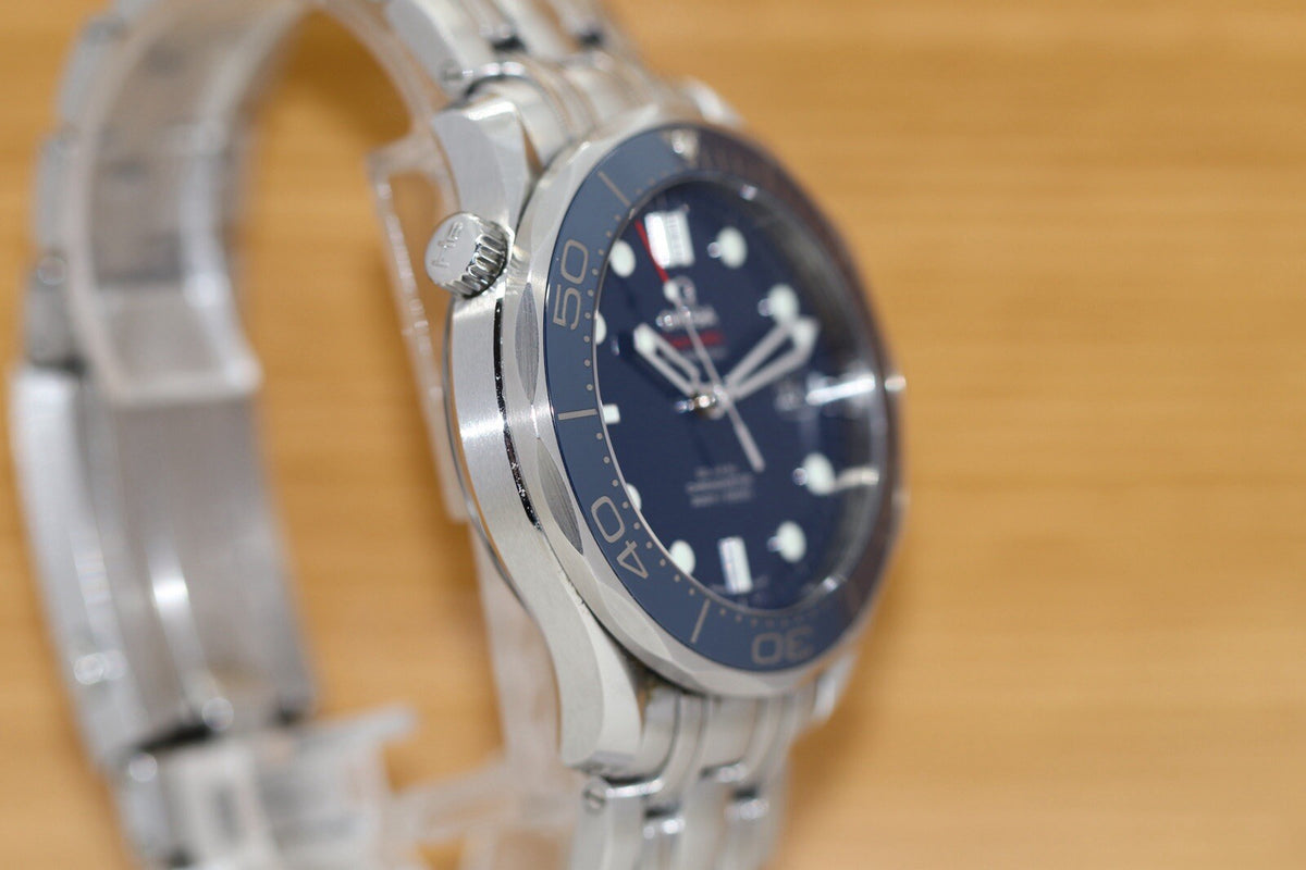 Omega Seamaster Diver 300 M Blau/blue plain dial 21230412003001 Fullset DE 2016