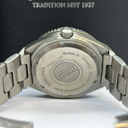 Tutima Pacific 300m Diver Blau Titan 42,5mm Herrenuhr Automatik 629-18
