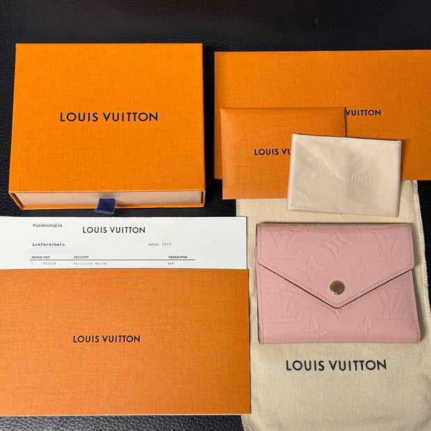 Louis Vuitton Victorine Geldbörse Vernis Rosa Rose Ballerine mit orig. Rechnung