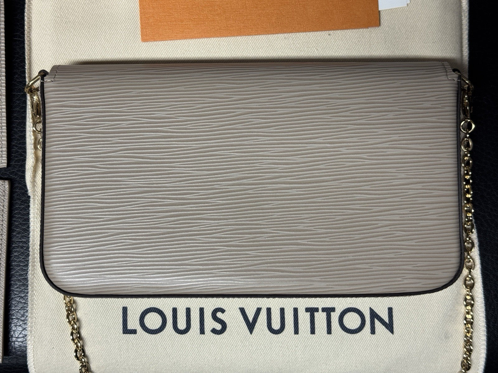 Louis Vuitton M68758 Pochette Felicie Epi Leder Beige Taupe Umhängetasche