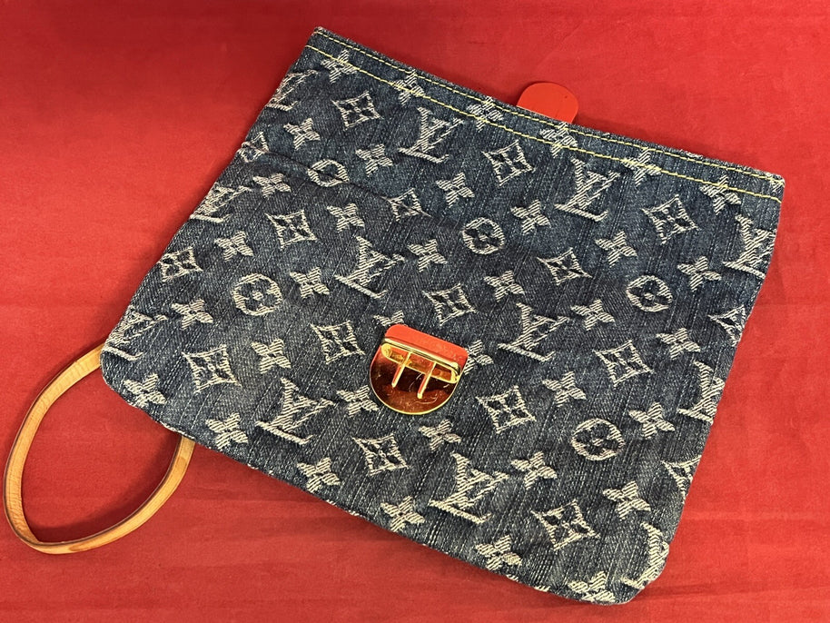 Louis Vuitton Pochette Accessoires Denim/Jeans Clutch Monogram 2006