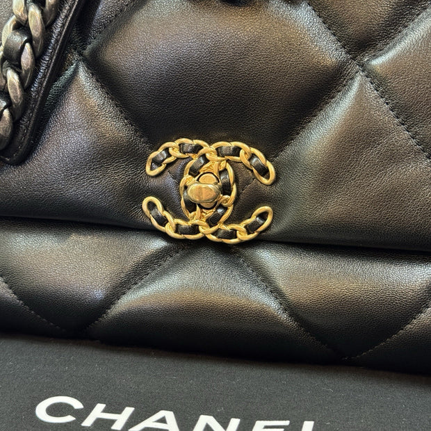Chanel 19 Flap Bag „Jumbo“ Schwarz Lammleder großes Modell wie NEU