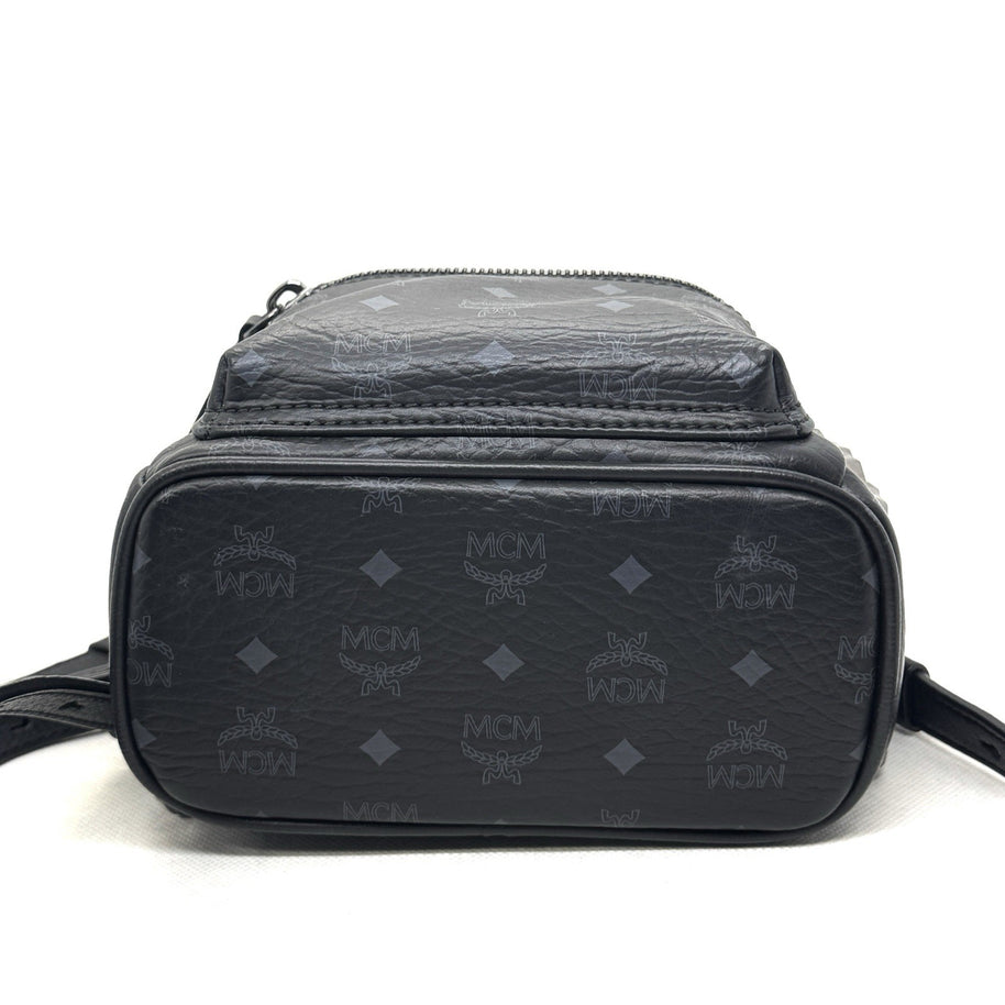 MCM Stark Rucksack Mini Backpack Bebe Boo Schwarz mit seitlichen Nieten