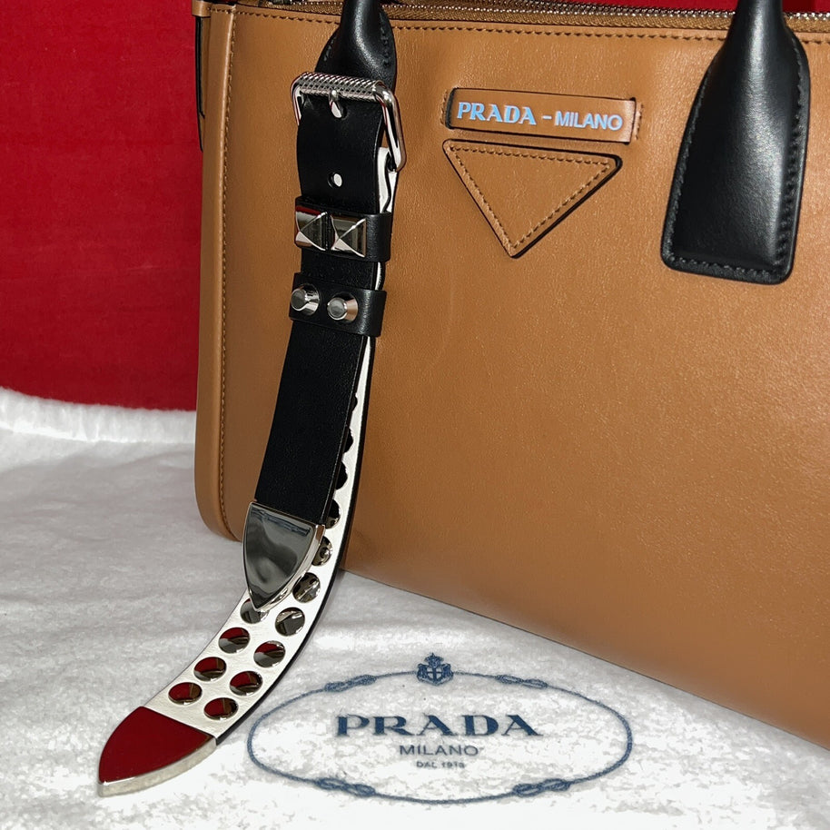 Prada 1BA175 Borsa Lux Two 2 Way Damen Umhängetasche Braun/Schwarz NP. 1.900€!