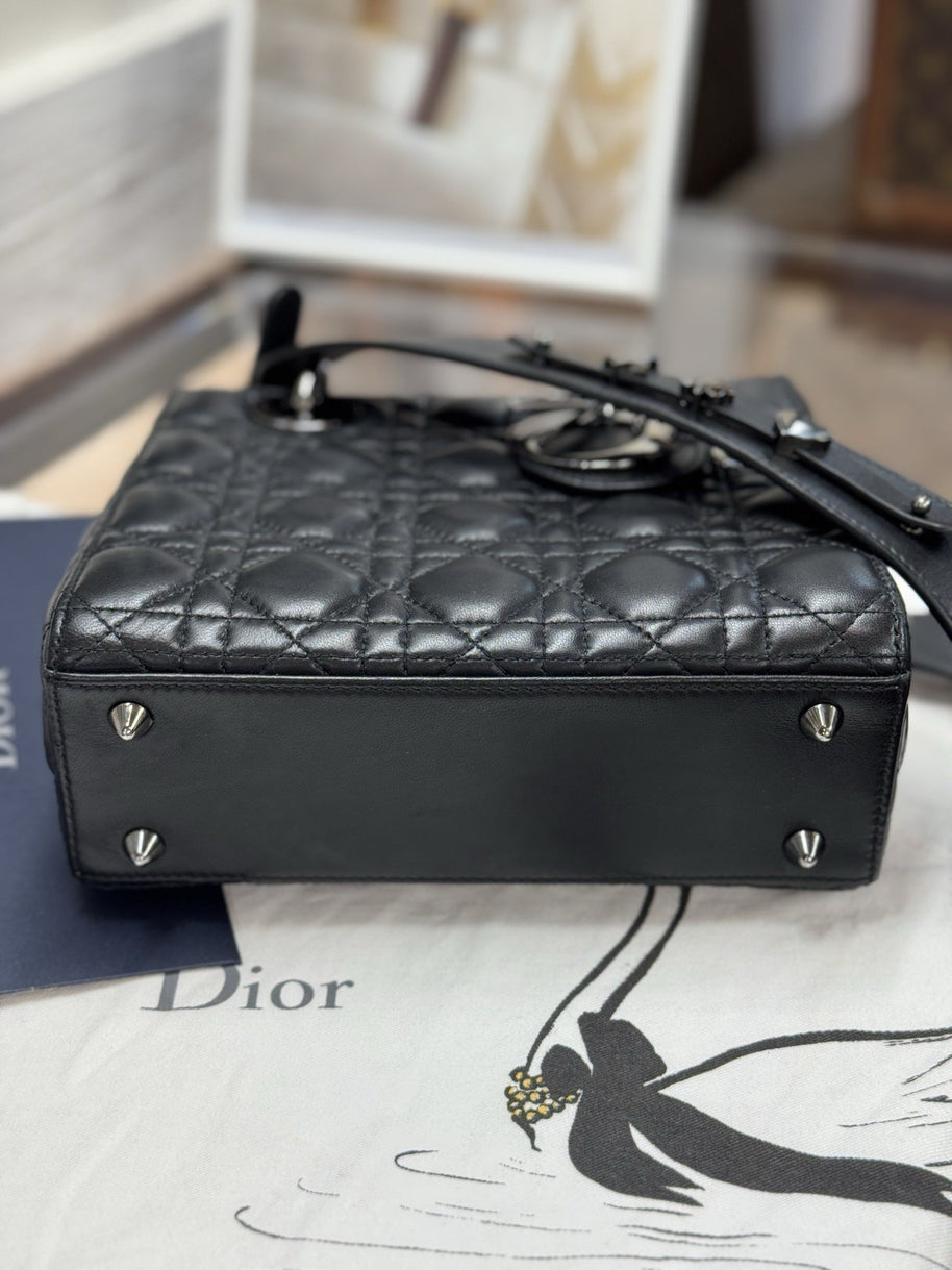 Kleine Lady Dior Small Schwarz Leder & Ruthenium HW All Black Umhängetasche