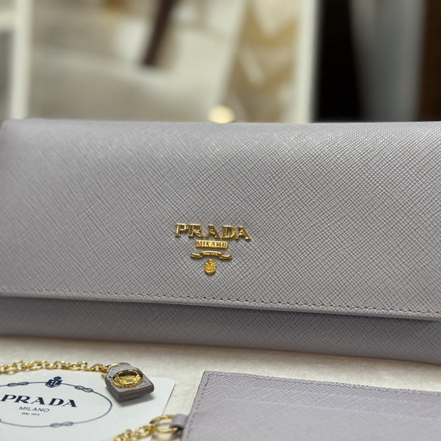 Prada 1MH132 große Geldbörse Portemonnaie Saffiano Metal Leder Violett Glicine