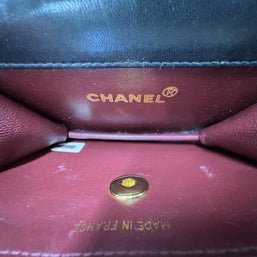 Chanel Flap Bag Classic Lambskin Leder Schwarz & Gold Vintage Mini Nano