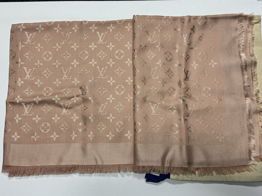 Louis Vuitton Monogram Seide Tuch/Schal 140cm Nude Rose Rosa M74441