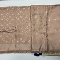 Louis Vuitton Monogram Seide Tuch/Schal 140cm Nude Rose Rosa M74441
