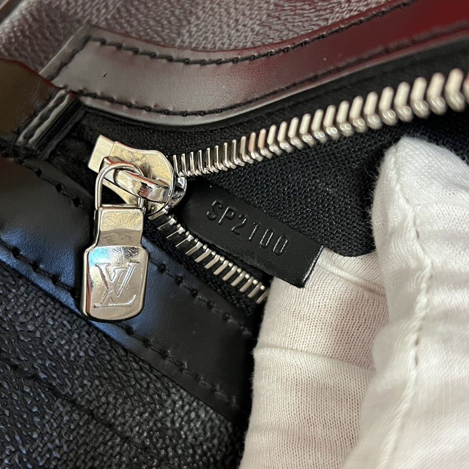 Louis Vuitton Daniel MM Messenger Bag Damier Ebene Herren Umhängetasche 2010