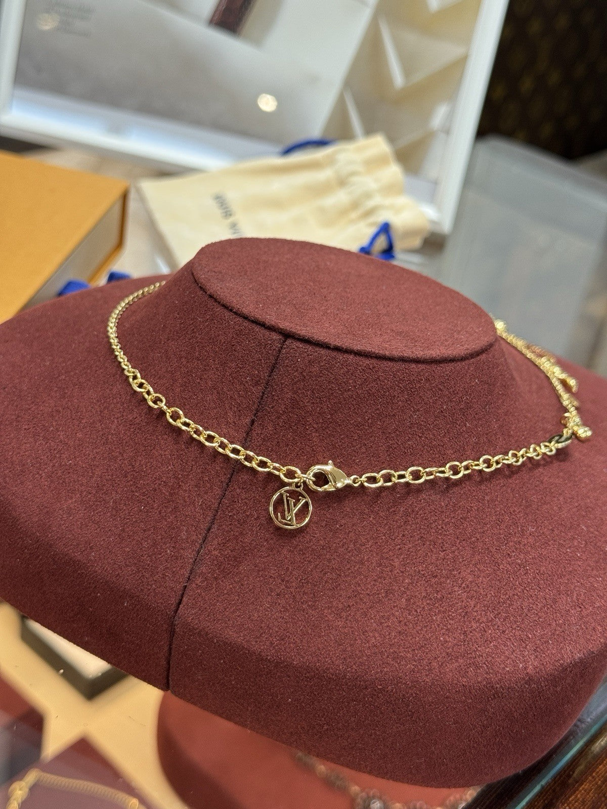 Louis Vuitton M64855 Blooming Supple Collier Halskette Gold